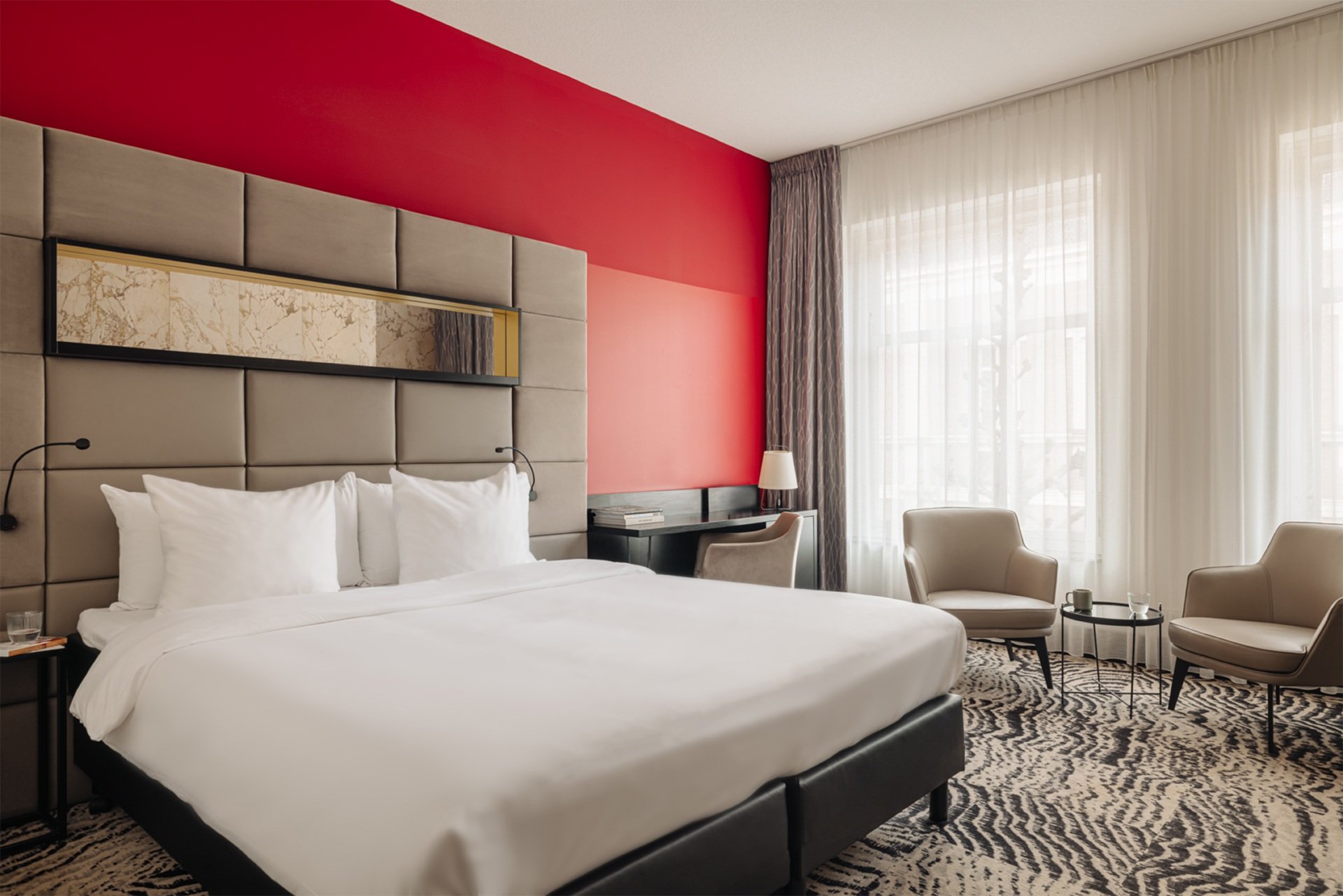 maltincourt_ SUPERIOR_KING_ROOM_LANDSCAPE_1